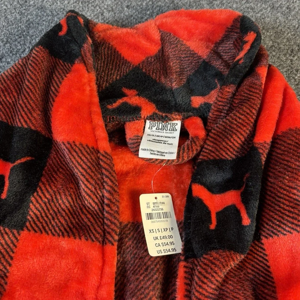 PINK Victoria's Secret Robe Womens XS/S Red Black Buffalo Plaid Logo NWT Cozy